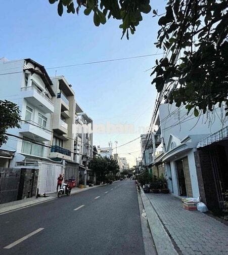 ĐẤT MẶT TIỀN ĐƯỜNG SỐ LÂM VĂN BỂN - NGANG 5 VUÔNG - NHỈNH 9 TỶ