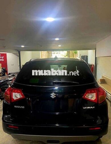 Suzuki Vitara 2017 Đen 13 vạn km