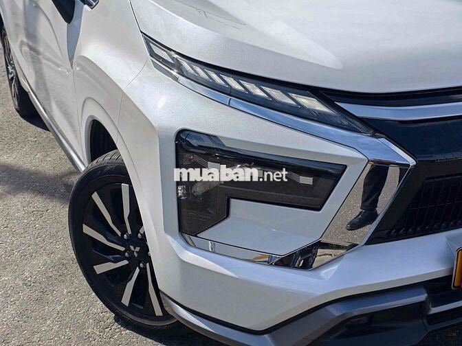 Mitsubishi Xpander Premium 2026 Trắng 8000 km