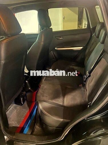 Suzuki Vitara 2017 Đen 13 vạn km