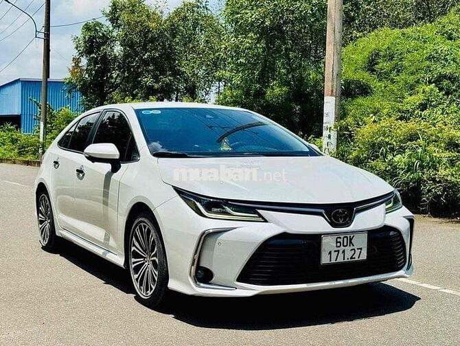 Toyota Corolla Altis 1.8V 2022 Trắng
