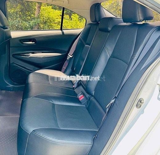 Toyota Corolla Altis 1.8V 2022 Trắng
