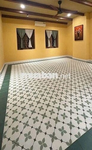 Mình cần sang lại hợp đồng mặt bằng này nha.