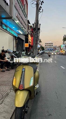 Vespa Sprint Model 2026  Bản đặc biệt mùa lễ hội