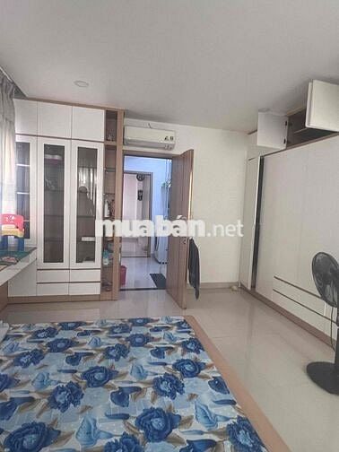 CHO THUÊ CĂN GỐC 2 Mt  trệt suốt