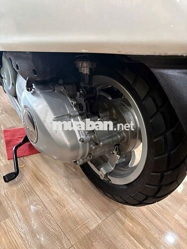 Piaggio Vespa 125cc 2015 bs 60f1-70908