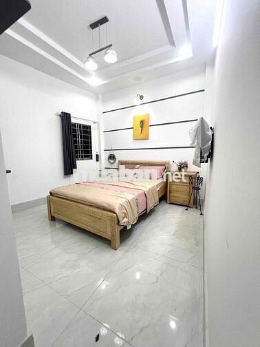 Nhà Phố 1/ Quang Trung 3 Lầu 5PN 7WC Mới Keng 17tr