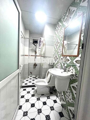 Nhà Phố 1/ Quang Trung 3 Lầu 5PN 7WC Mới Keng 17tr