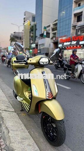 Vespa Sprint Model 2026  Bản đặc biệt mùa lễ hội