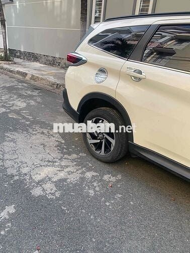 Toyota Rush 2018 Trắng 7 chỗ 33.070km