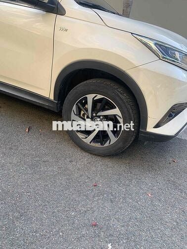 Toyota Rush 2018 Trắng 7 chỗ 33.070km