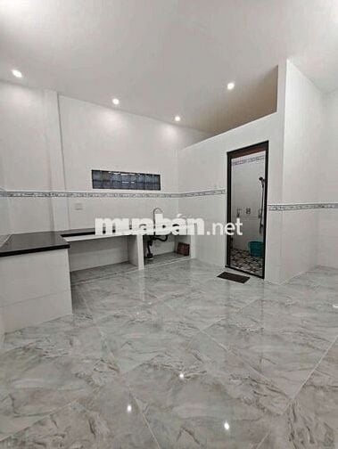 Cho thuê nhà mới đẹp có nội thất hẻm 38 đường 3/2