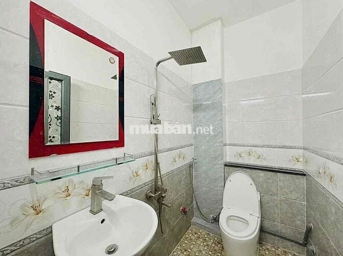✨TRỐNG STUDIO BAN CÔNG NHƯ HÌNH-- NGAY TÔ KÝ
