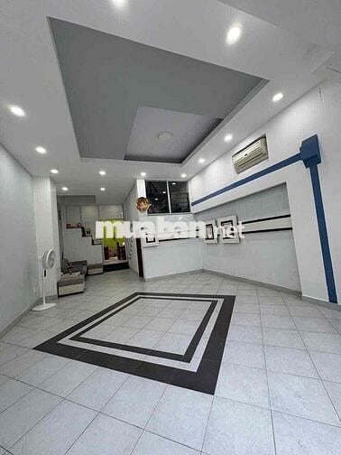 NHÀ PHỐ KHU PENHOUSE GẦN GIGAMAL