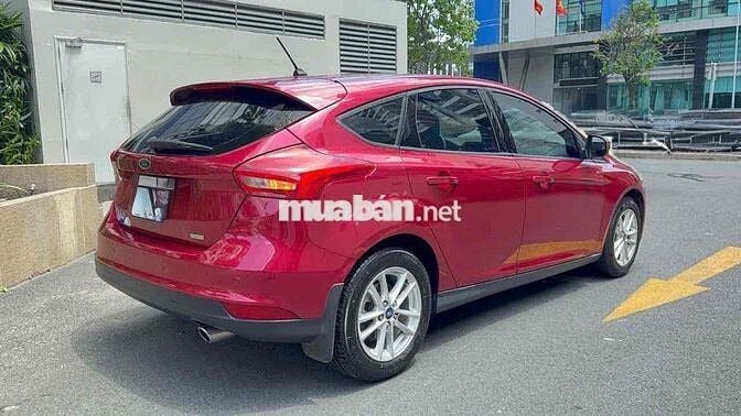 Ford Focus Trend 5 cửa 2018 Đỏ 61.200 km 1 chủ