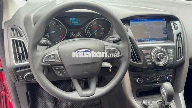 Ford Focus Trend 5 cửa 2018 Đỏ 61.200 km 1 chủ