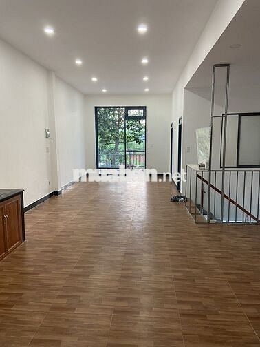 Bán nhà riêng tại KDC Vĩnh Phú II, 140 m2, 3PN, 3WC