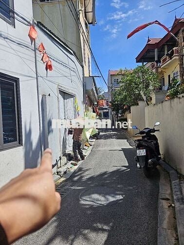 Bán Đất full.thổ cư tặng nhà cấp 4 đường rộng thoáng giá 3.6 tỷ