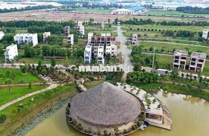 Bán lô đất nền Làng Sen Giá Re