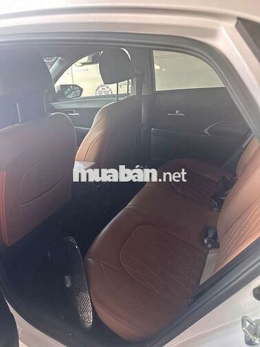 Hyundai Accent 2025 1.5 AT Standard Trắng