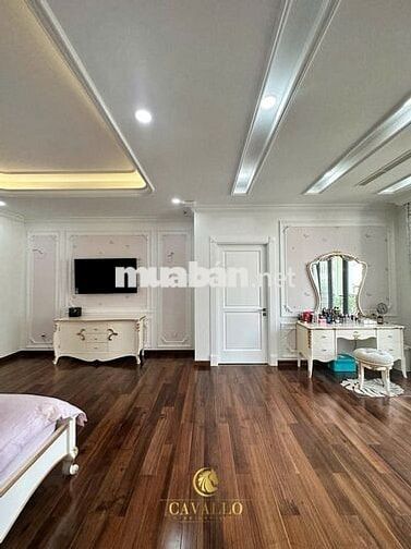 BIỆT THỰ TRƯƠNG VĨNH KÝ - MT ( NGANG 8M - 5 TẦNG RẤT ĐẸP THANG MÁY )