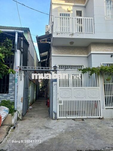 Phòng trọ có sẵn máy lạnh, chỉ 2.3tr tại 1902/5/13 Lê Văn Lương