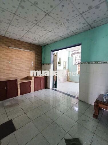 Nhà Chánh Nghĩa - Đường Bùi Quốc Khánh