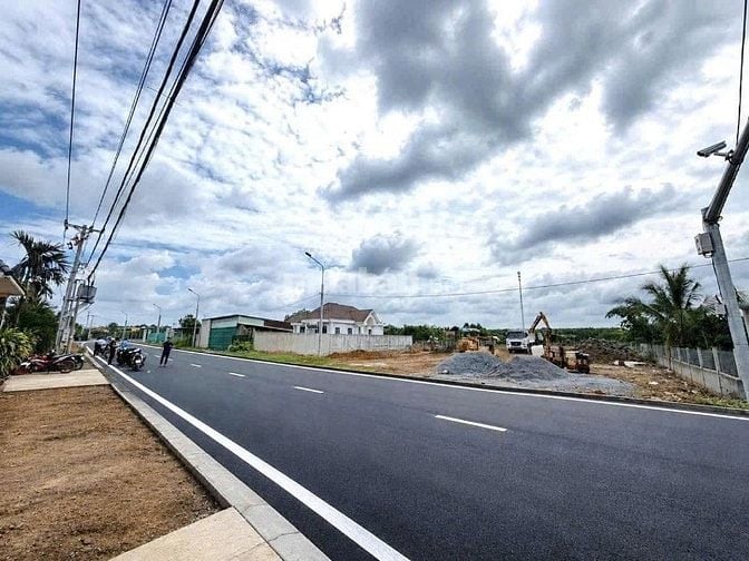 100tr sở hữu lô đất gần 125m2 tại đường Hương lộ 15 - Tân Triều