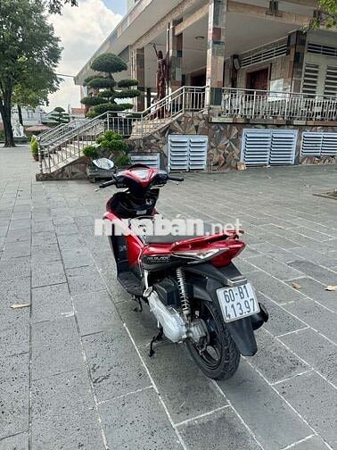 Honda Air Blade Fi 2012 rin nguyên cực êm,1 chủ đi