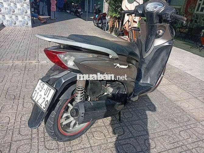 Xe tay ga KYMCO People Fi