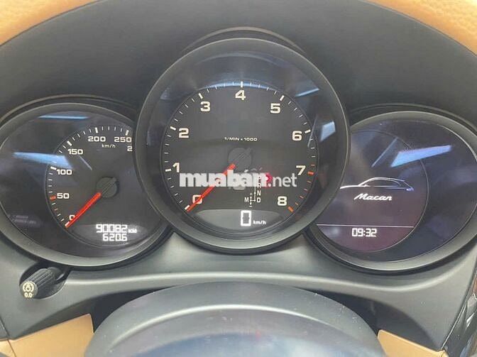 Porsche Macan 2.0 2016 - 1 Tỷ 350 Triệu