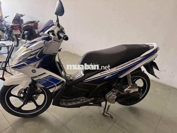 Yamaha Nouvo 5 Fi GP , đẹp nguyên rin , 1 chủ đi 