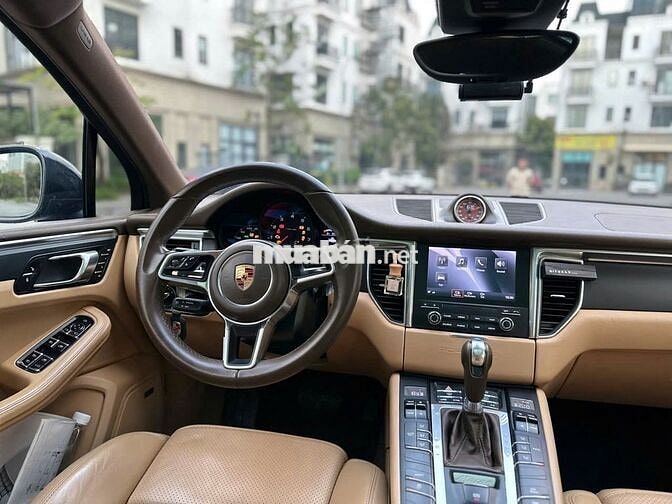 Porsche Macan 2.0 2017 - 1 Tỷ 699 Triệu