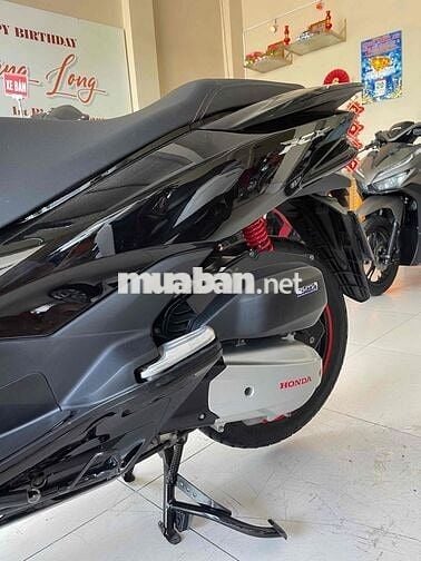 pcx . mẫu đèn less . máy zin im . ko hú. áo đẹp