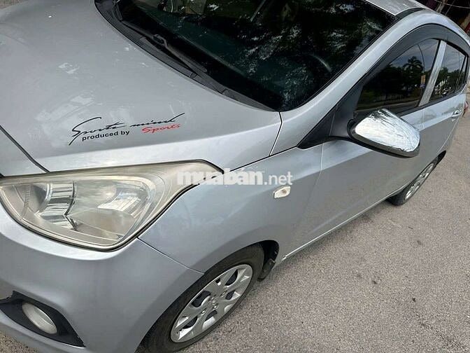 Hyundai i10 2014 Bạc