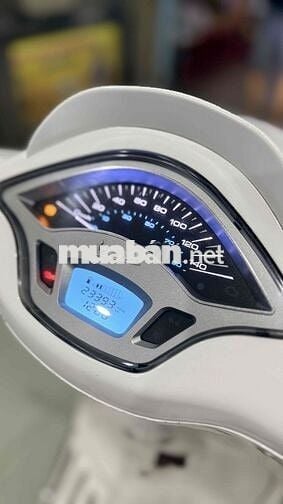 Piaggio Vespa 2016 iGet ABS Trắng
