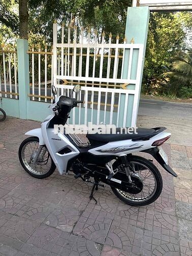 Honda Wave Alpha 110 Trắng