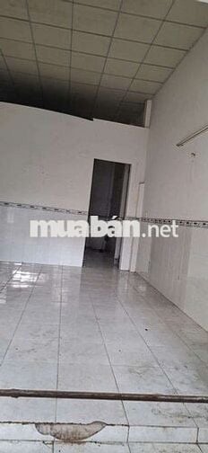 cho thuê nhà mặt tiền nhánh Trung Mỹ Tây 4 triệu