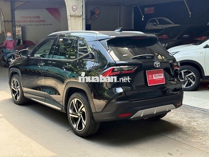 5 Chỗ, Gầm cao - YARIS CROSS 1.5 2024 - CÓ BANK