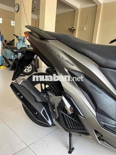Honda Vario 150cc 2020 Vàng cát . máy zin im