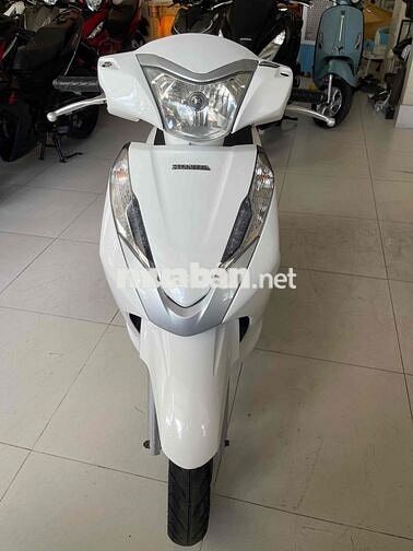 Honda Lead Trắng Xăng điện tử . máy zin im
