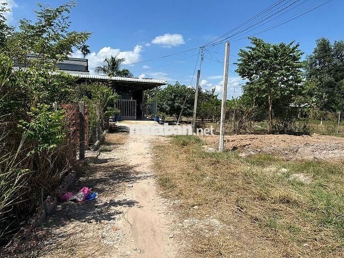 6x40 có 140m2 thổ cư. Ngay KCN Phước Đông. 480tr. Rẻ