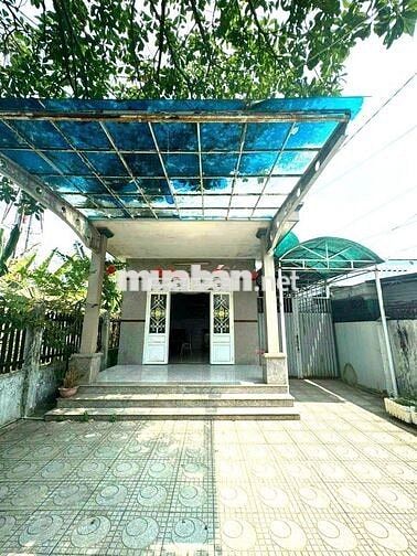 Nhà c4 sân vườn rộng gần Chợ Suối Sâu Trảng Bàng,103m2, SHR Giá 830tr
