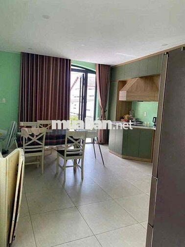 Cho Thuê Nhà Mặt Tiền Lê Chân Phước Tiến Nha Trang Có Thang Máy