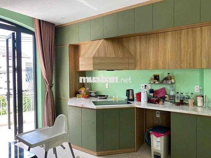 Cho Thuê Nhà Mặt Tiền Lê Chân Phước Tiến Nha Trang Có Thang Máy