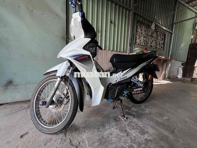 Honda Blade 110 2017 Trắng 22806 km