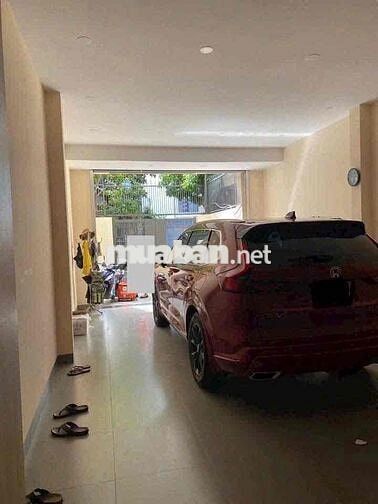 Cho Thuê Nhà Mặt Tiền Lê Chân Phước Tiến Nha Trang Có Thang Máy