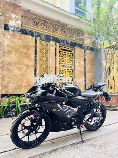 Suzuki GSX R150 2021 Đen Smartkey biển29 đẹp keng 