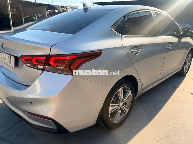 Hyundai Accent 2019 1.4AT Đặc Biệt Bạc