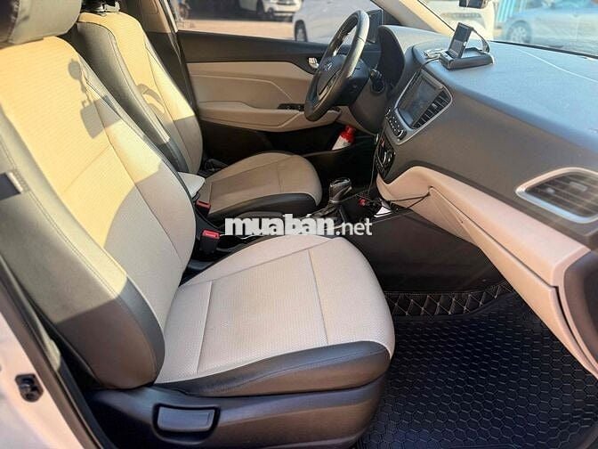 Hyundai Accent 2019 1.4AT Đặc Biệt Bạc